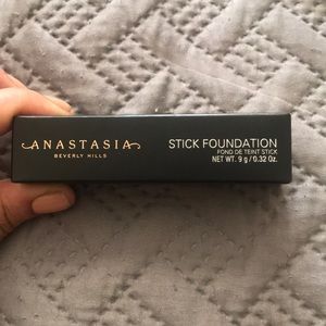 Anastasia Beverly Hills stick foundation